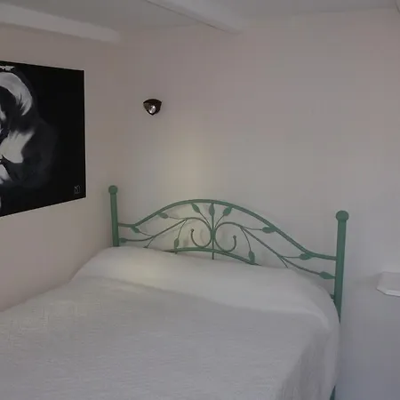 Le Cheval Blanc Hotell Saint-Gâtien-des-Bois