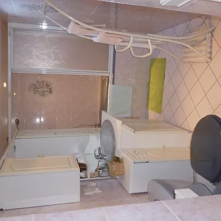 Le Cheval Blanc Отель *